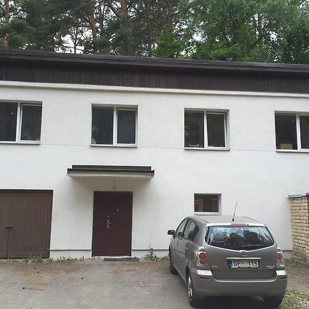 Apartamenti Los Bomberos Jūrkalne Exteriör bild